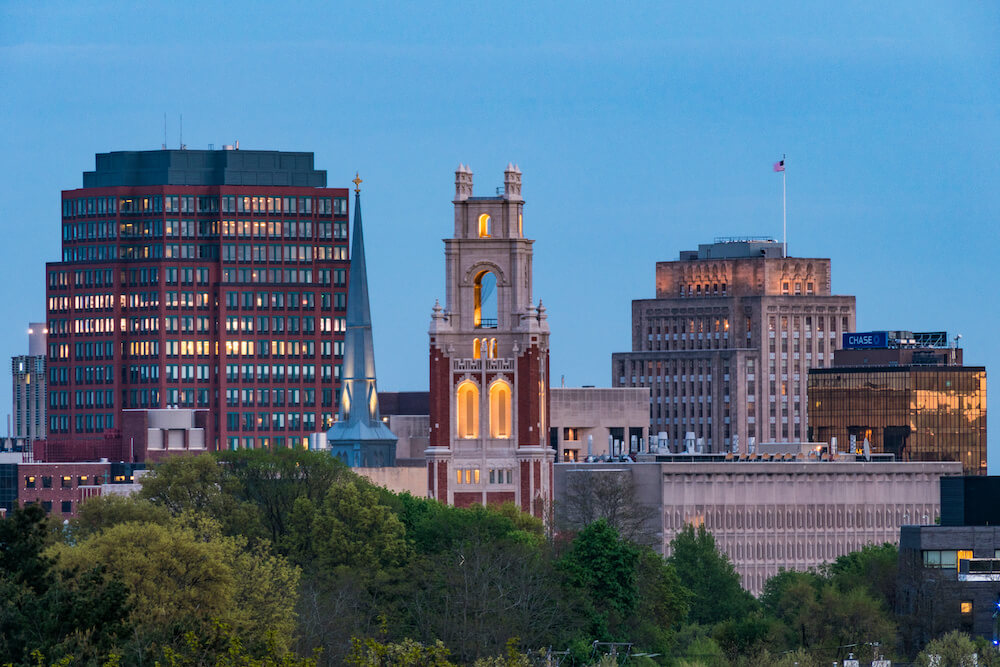 New Haven, Connecticut, USA The city skyline and Yale University.