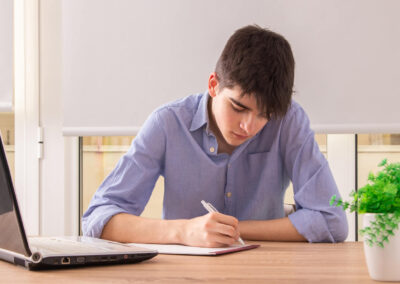5 Phrases To Start Your Personal Essay that Will Impress Ivy League Admissions Officers
