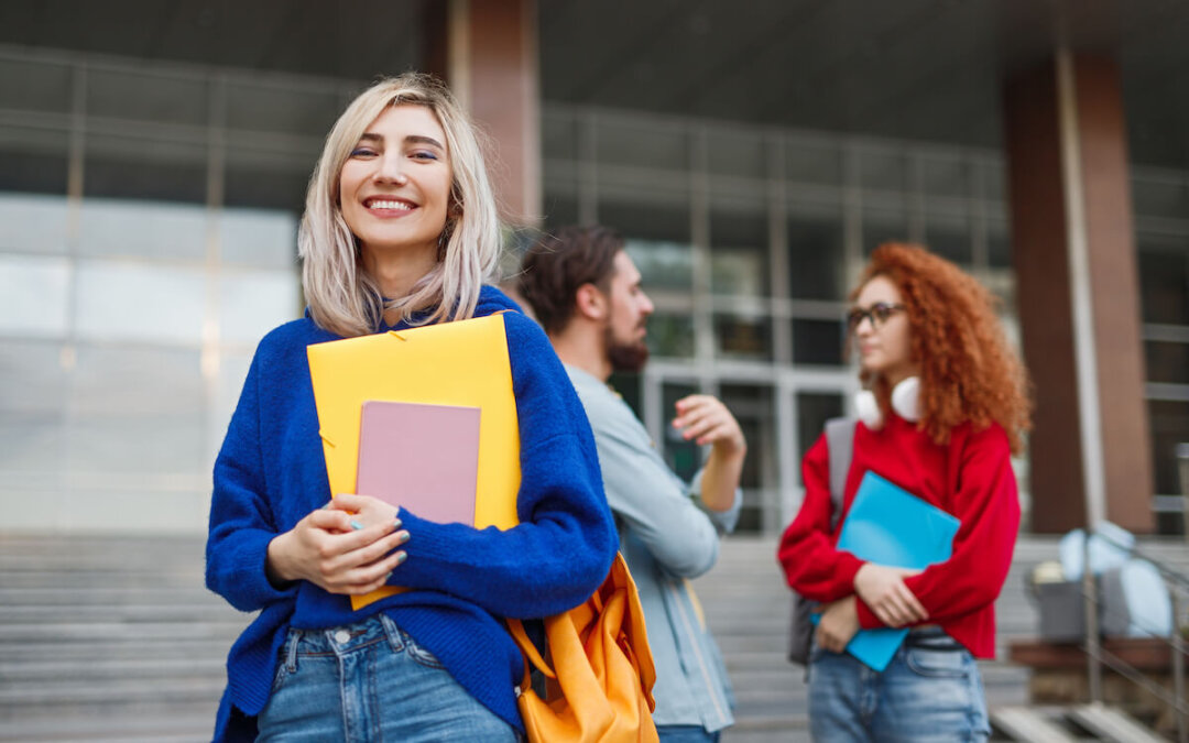 how to write a good college essay if you are boring
