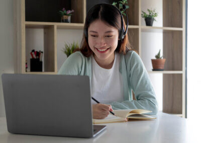 How Command Education Senior Tutors Motivate Students: Q&A with Kailee