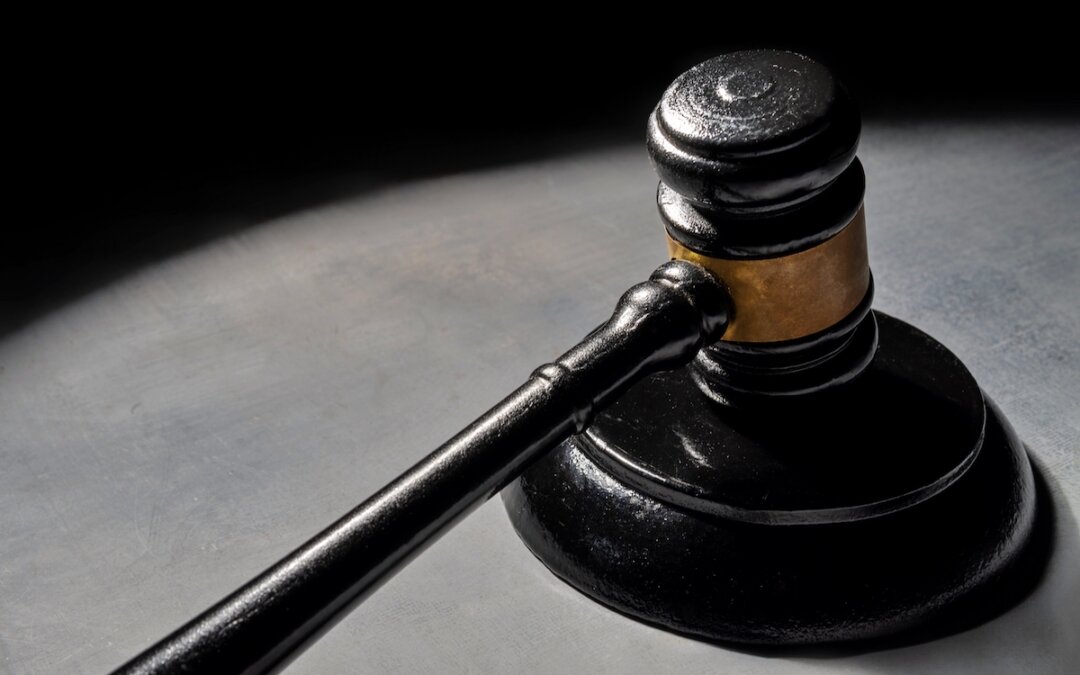 How Our Senior Mentors Help Students Develop Their Hook in Law: Q&A with Ethan
