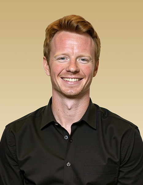 Headshot photo of Nicholas.