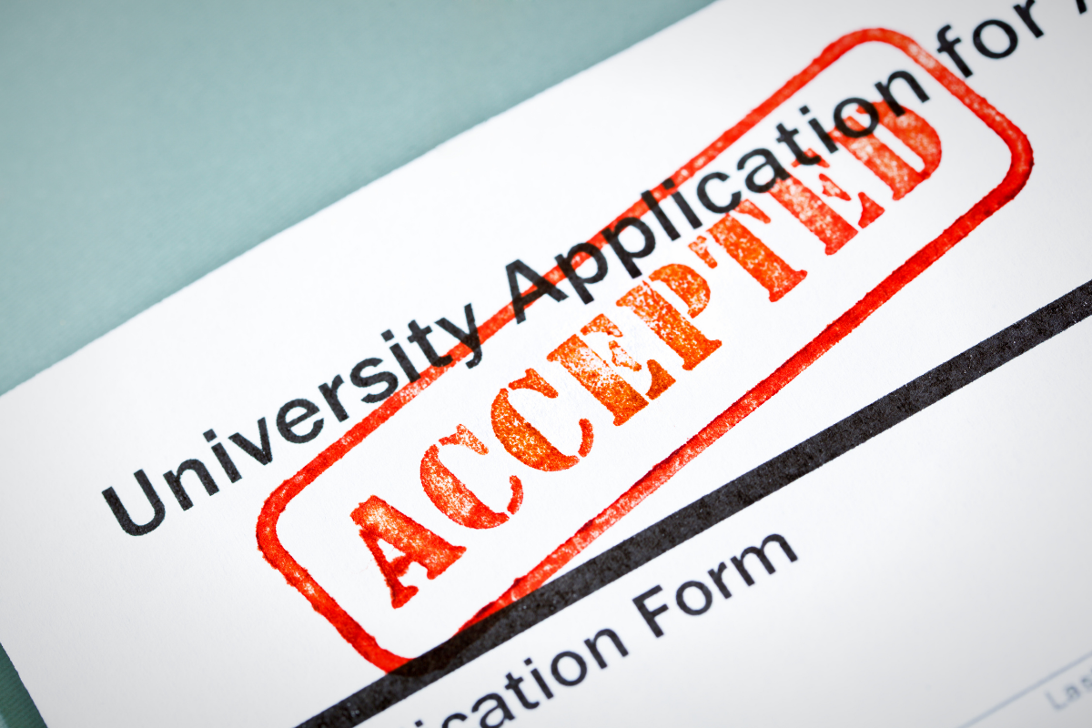 Early Action Vs. Early Decision: What College Applicants Need To Know Before Applying