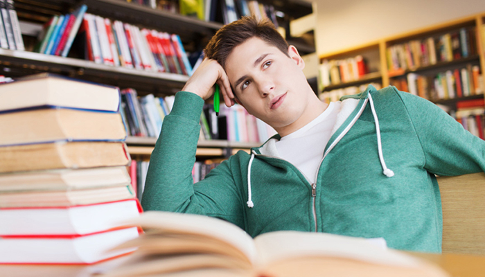 How do I choose a college?